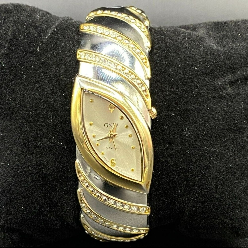 GNW Diamond FM5950 Women's Quartz Wristwatch with Hinged Bracelet With Crystals